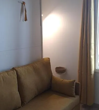 35m2 En Rdc Avec Terrasse * Poueyferré